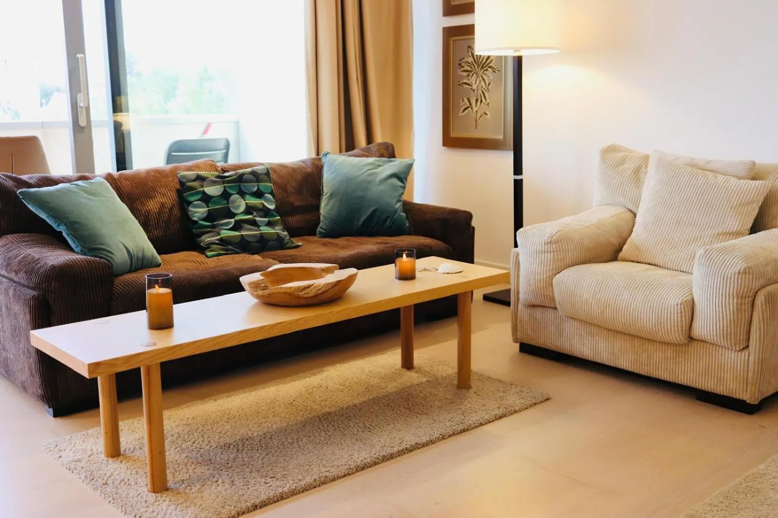 Vernescu 4 Luxury Living - Terrace Central Chic Boekarest 0*,  Roemenië